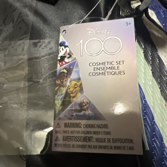 Townley Girl Disney 100 Makeup Filled Backpack NWT - Picture 5 of 6